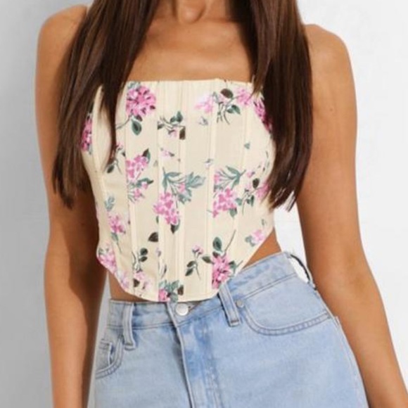 𝙱𝚘𝚗𝚍𝚒𝚗𝚐 𝚌𝚛𝚘𝚙𝚙𝚎𝚍 𝚌𝚘𝚛𝚜𝚎𝚝 𝚝𝚘𝚙 - Picture 2 of 5